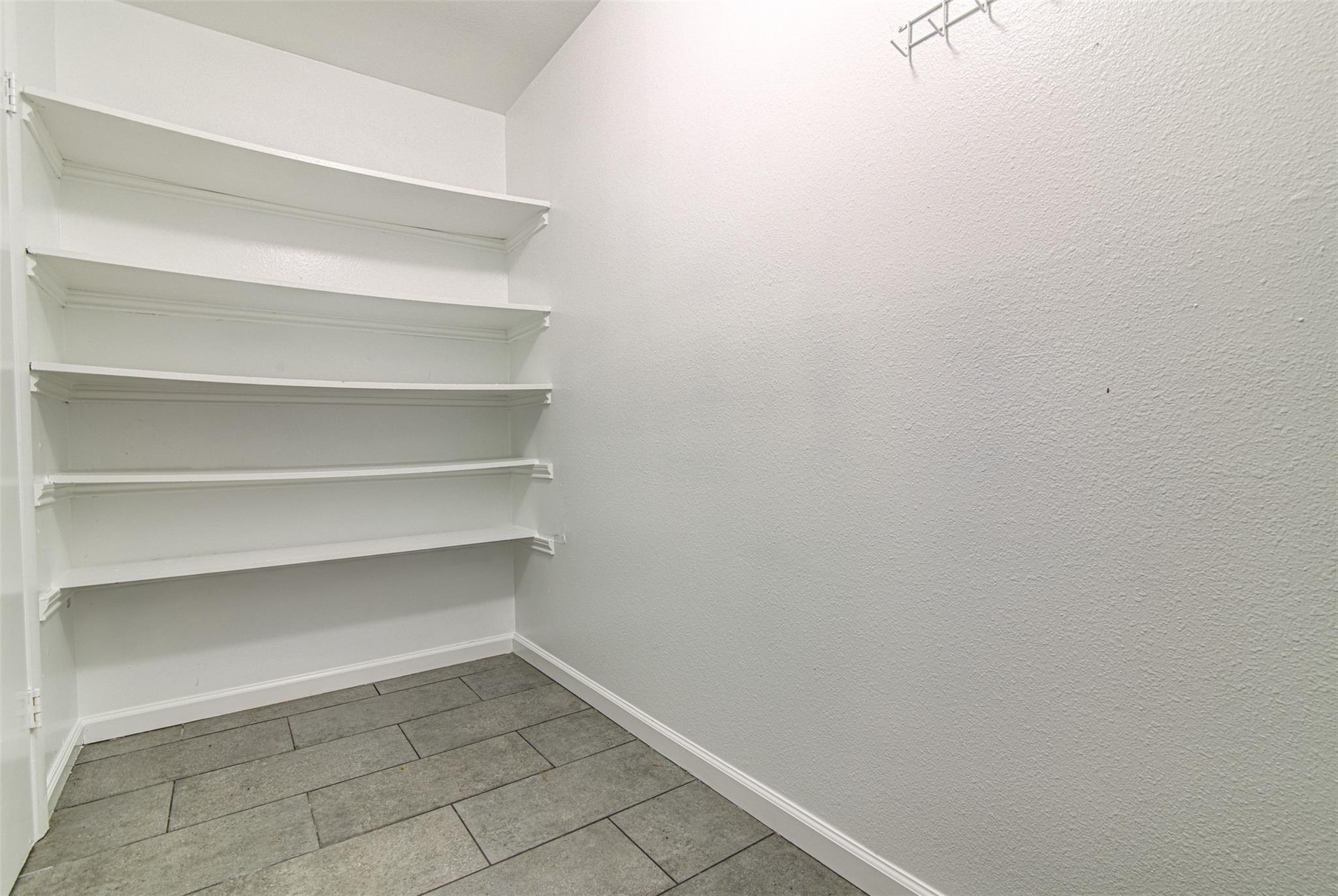 1605 Dale Cv # B, Round Rock, TX 78664