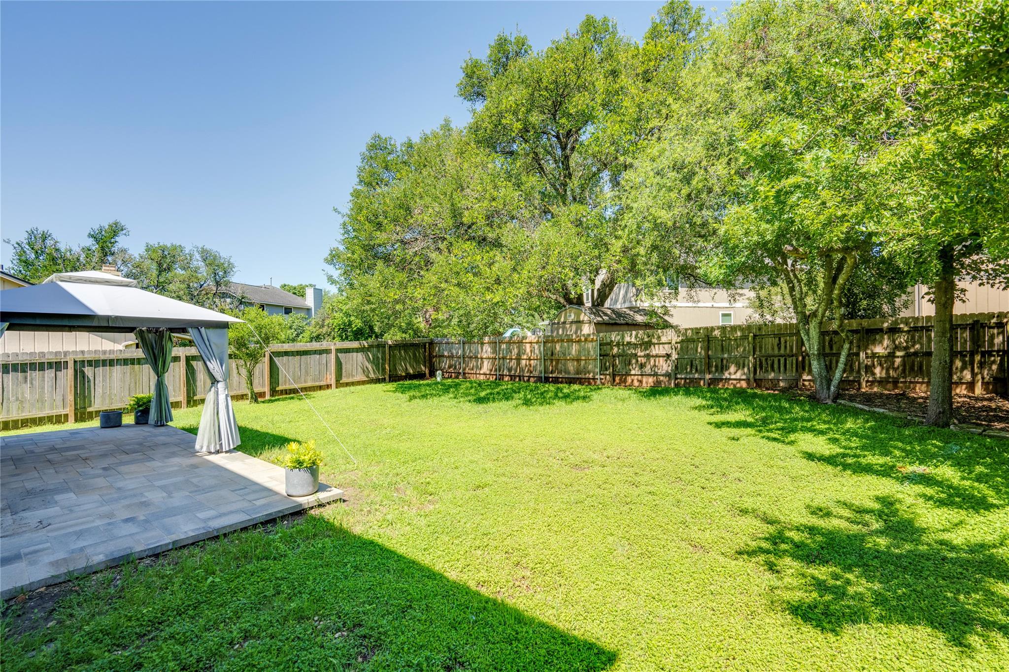 5660 Wagon Train Rd, Austin, TX 78749