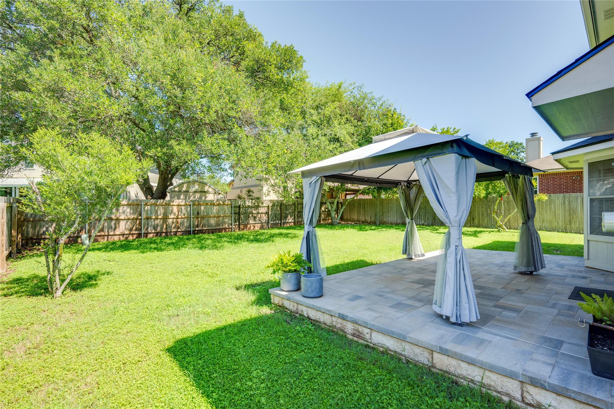 5660 Wagon Train Rd, Austin, TX 78749