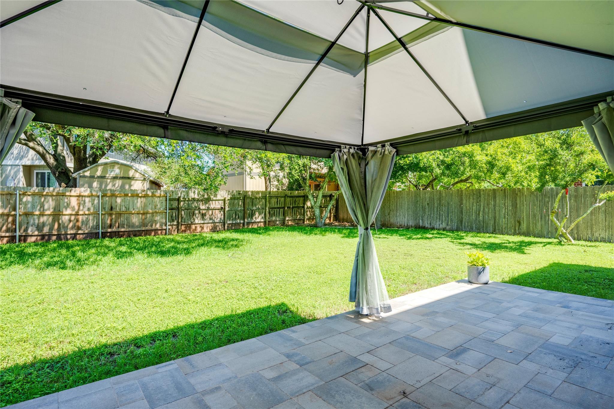 5660 Wagon Train Rd, Austin, TX 78749