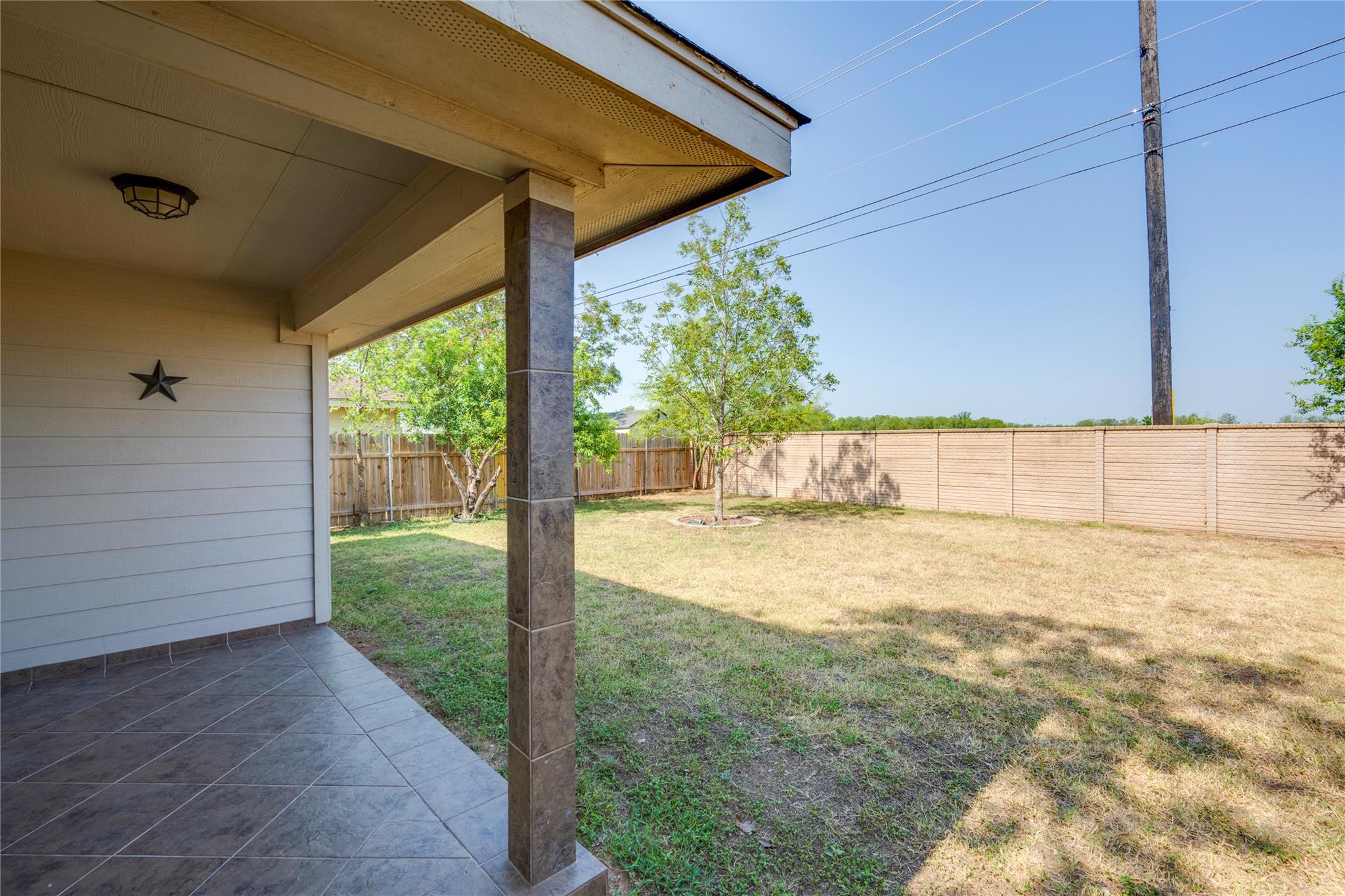 2408 Elara Dr, Austin, TX 78725