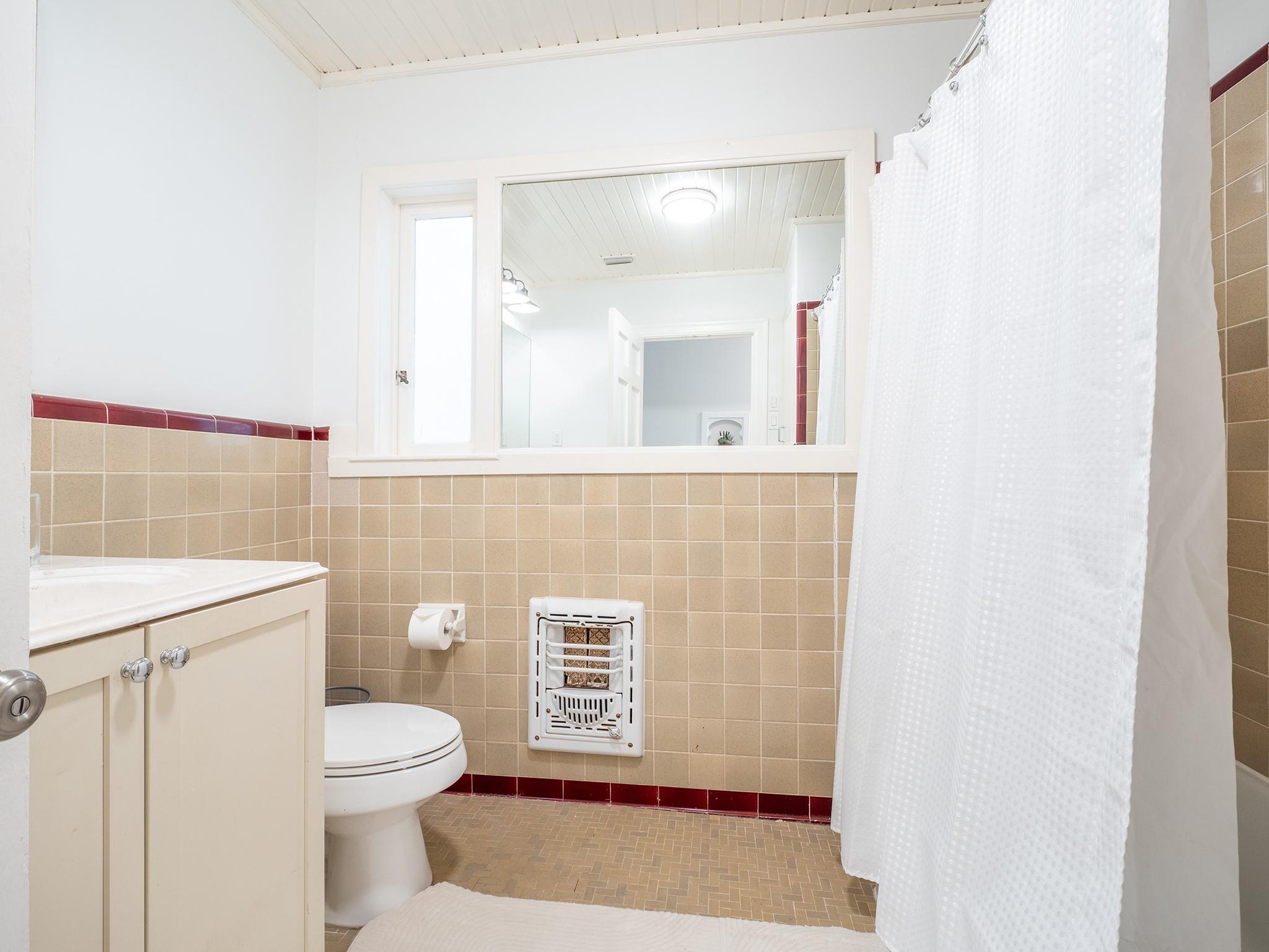 32 Margranita Cres, Austin, TX 78703