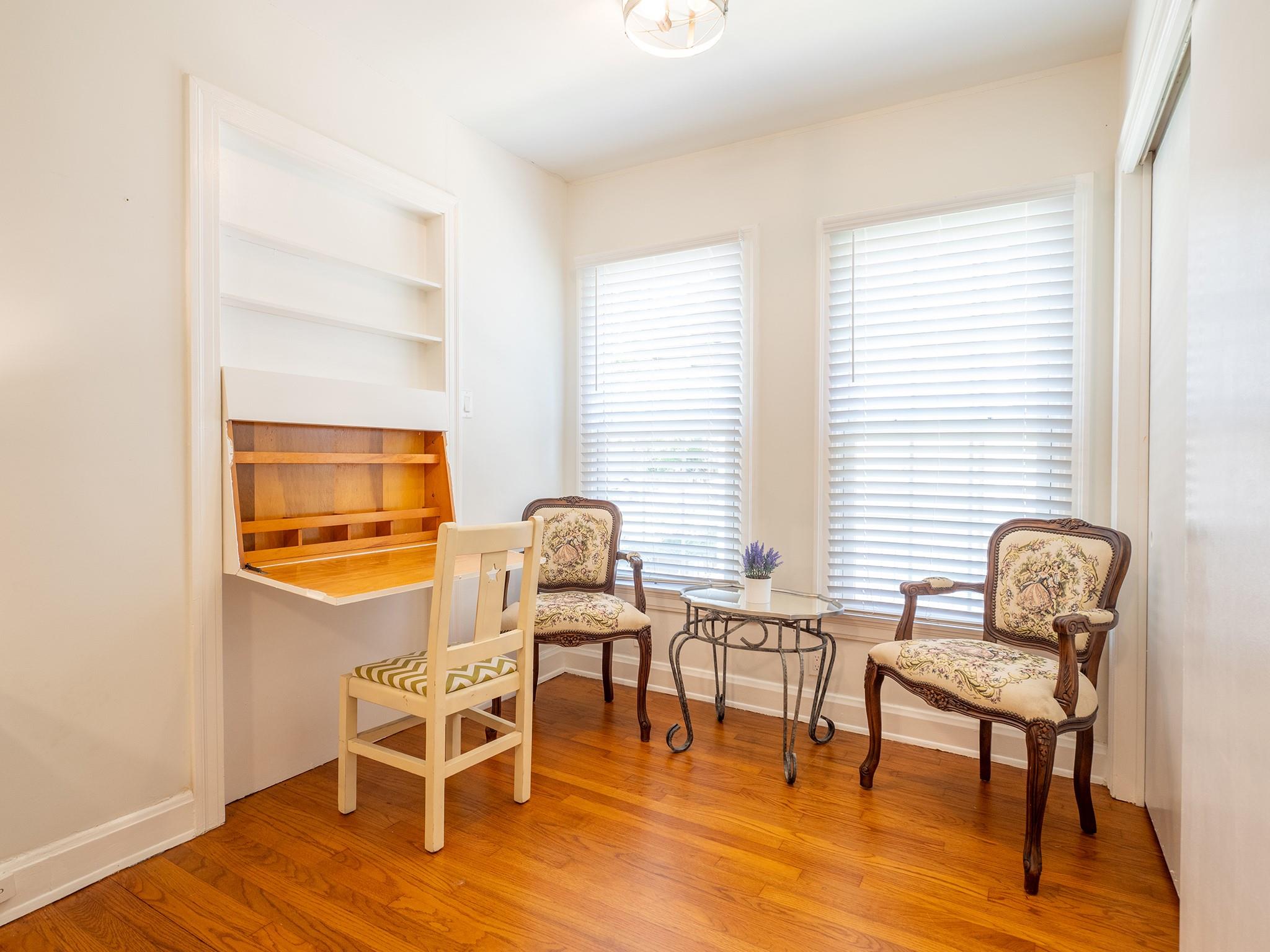 32 Margranita Cres, Austin, TX 78703