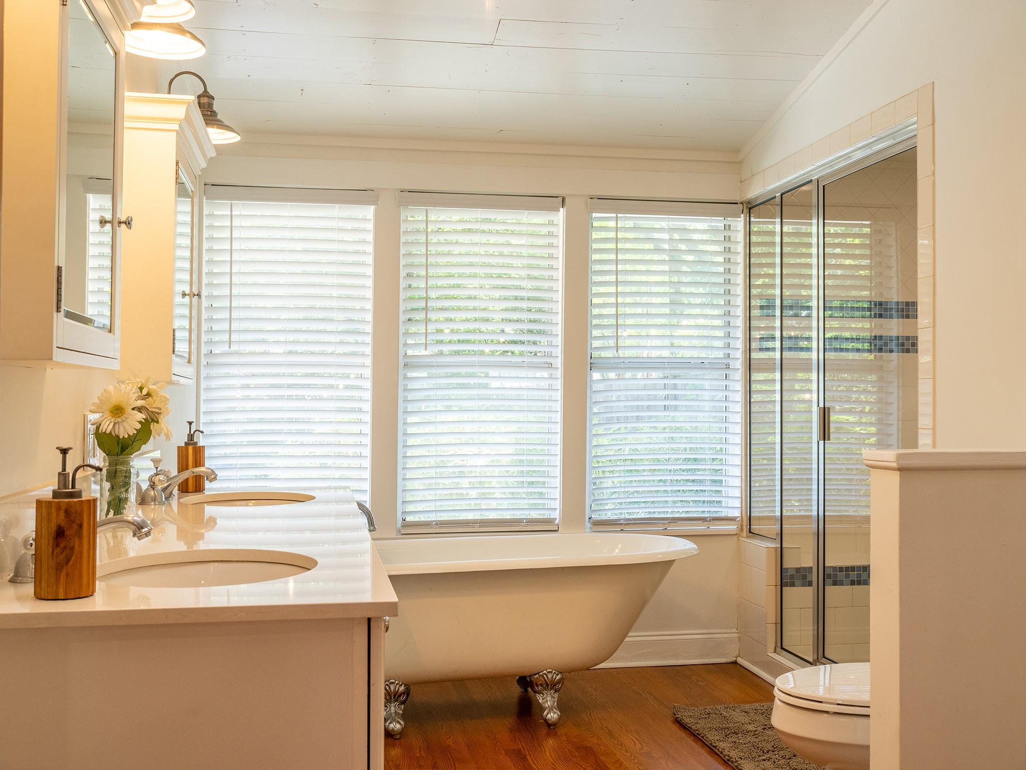 32 Margranita Cres, Austin, TX 78703