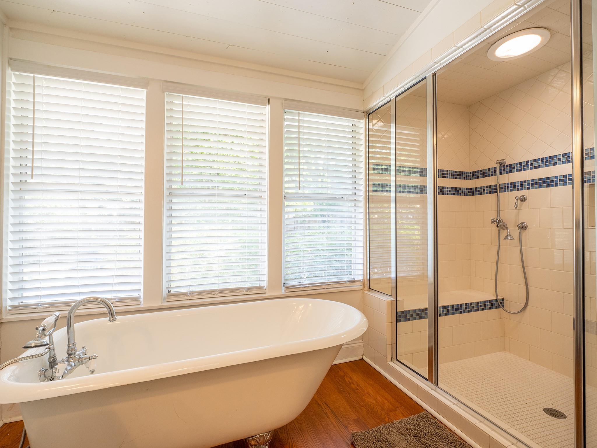 32 Margranita Cres, Austin, TX 78703