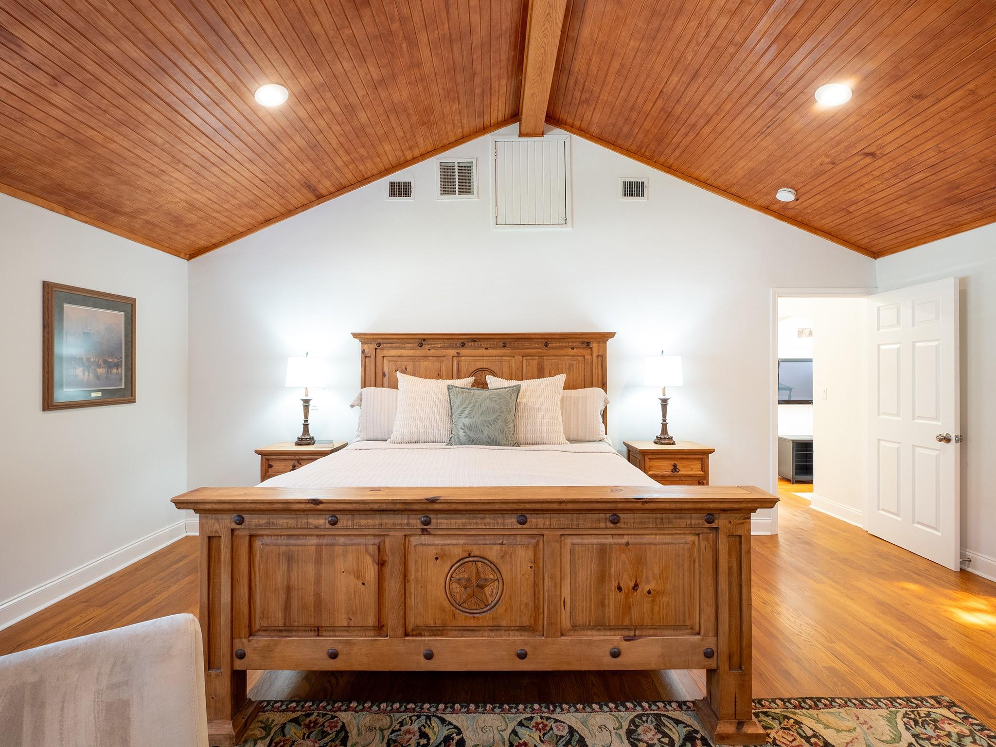 32 Margranita Cres, Austin, TX 78703