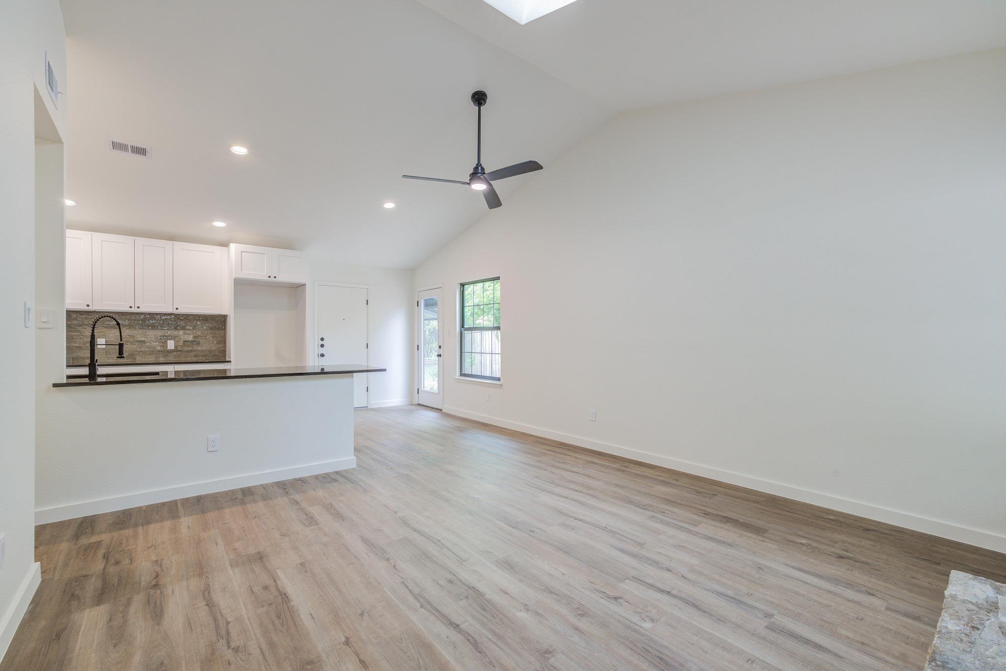 4508 Smooth Oak # 1, Austin, TX 78759