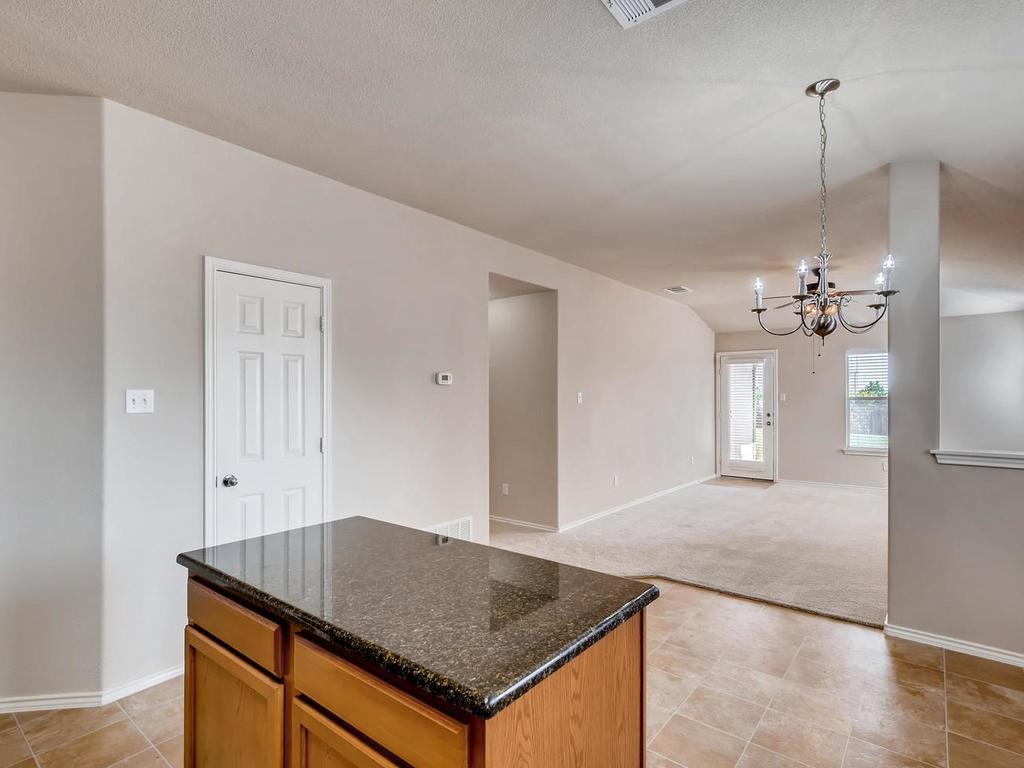 2736 Herrington Cv, Round Rock, TX 78665