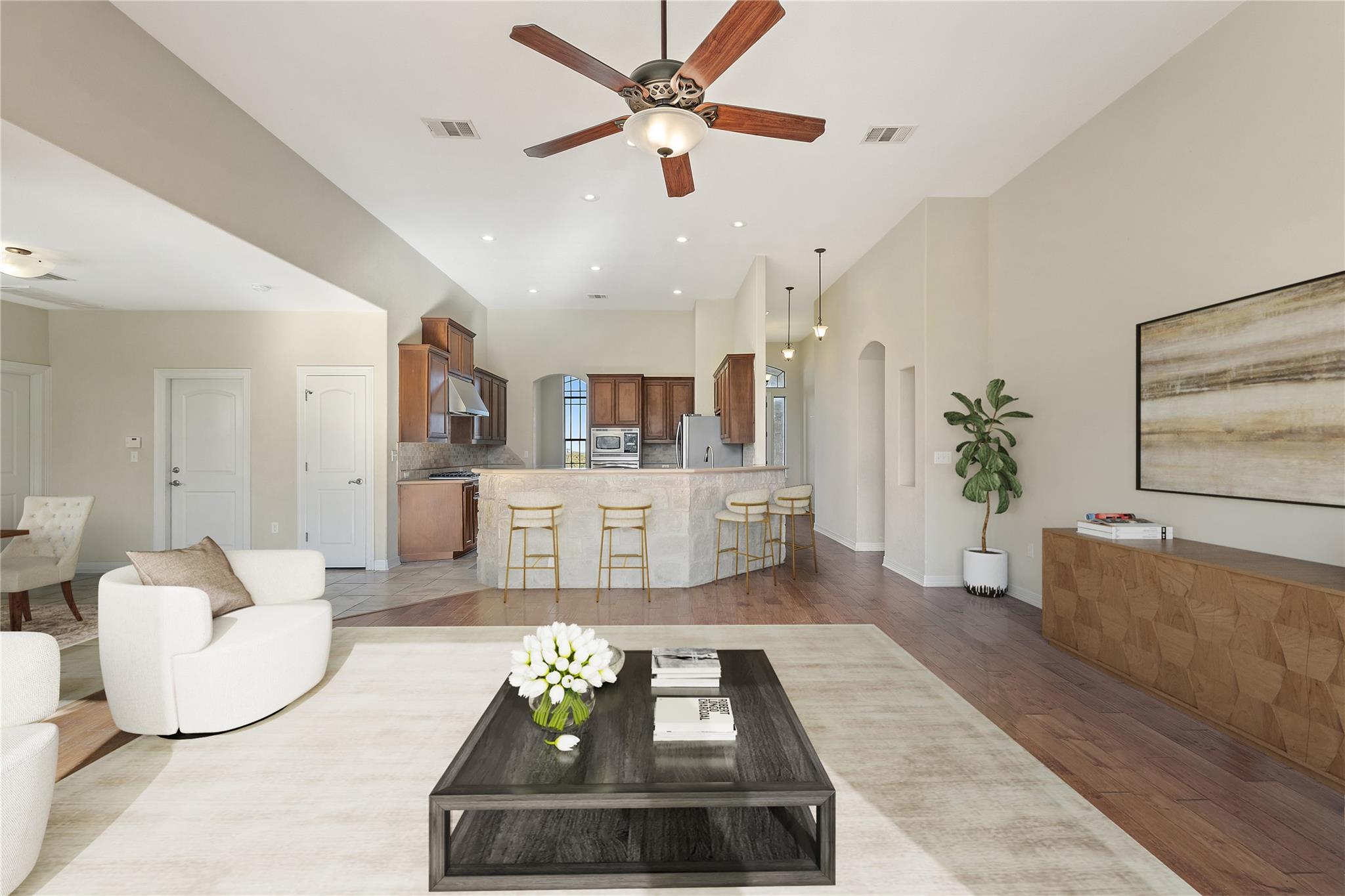 118 Landons Way, Blanco, TX 78606