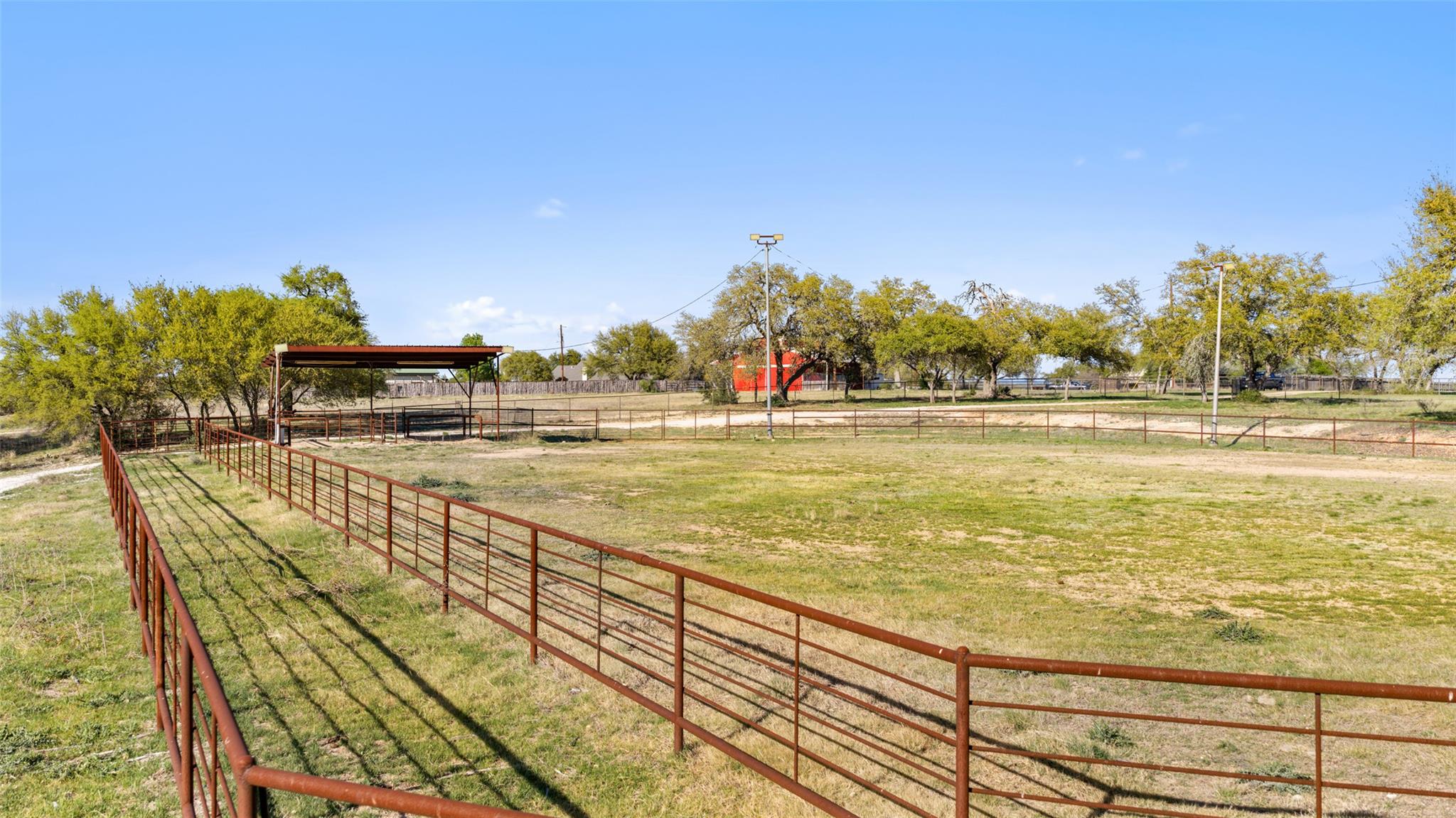 118 Landons Way, Blanco, TX 78606