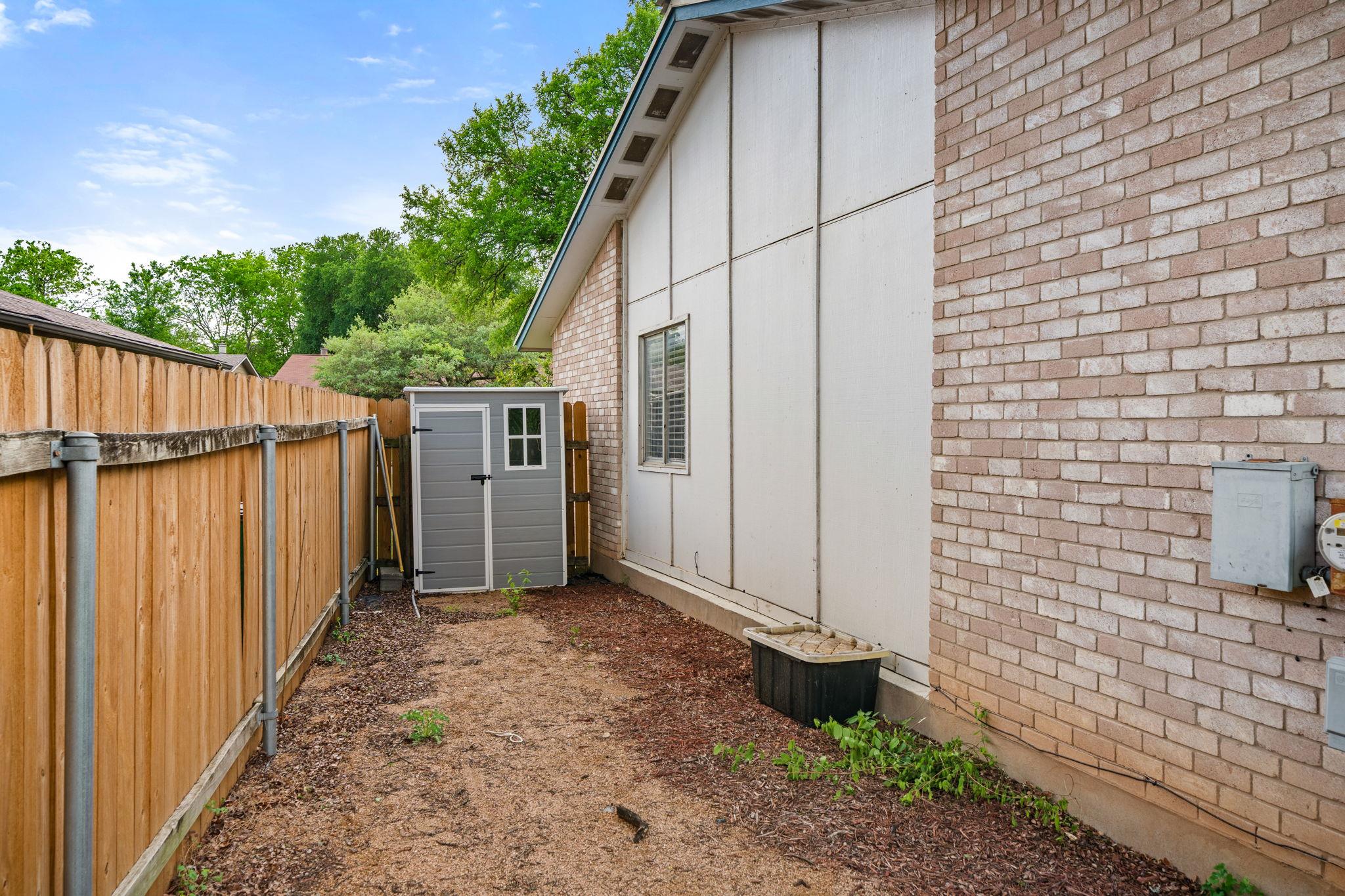 3917 Leafield Dr, Austin, TX 78749