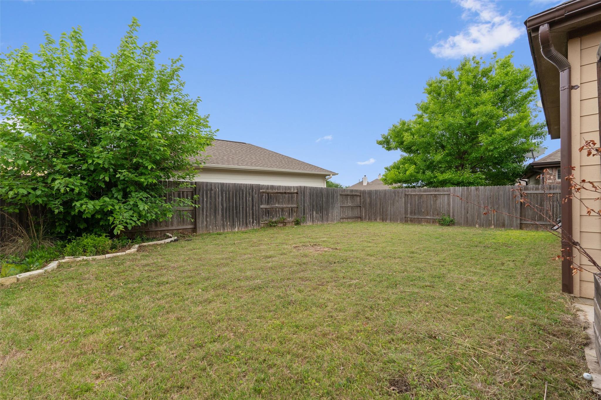 1008 Clearwing Cir, Georgetown, TX 78626
