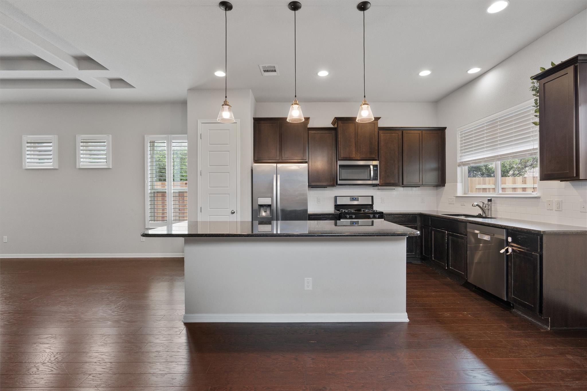 1008 Clearwing Cir, Georgetown, TX 78626