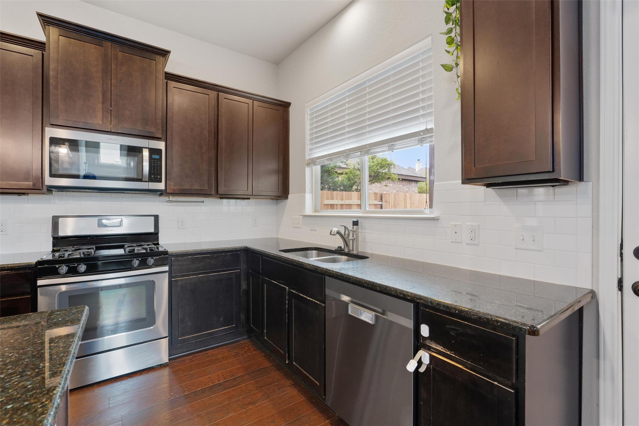 1008 Clearwing Cir, Georgetown, TX 78626