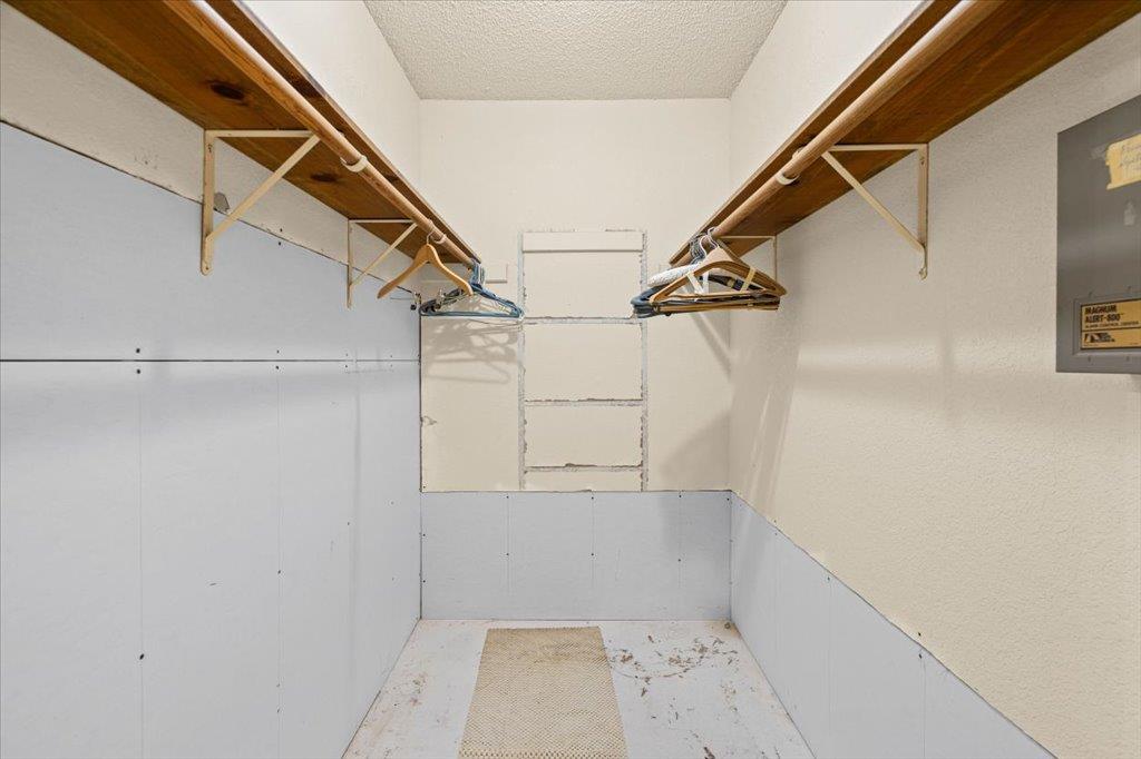 10801 Culberson Dr, Austin, TX 78748