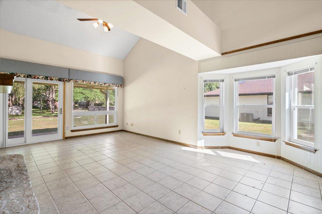 10801 Culberson Dr, Austin, TX 78748