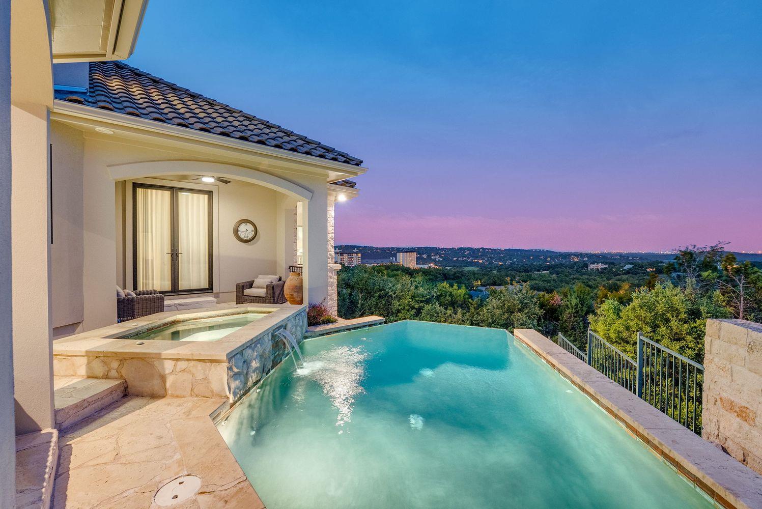 2300 Barton Creek Blvd # 8, Austin, TX 78735