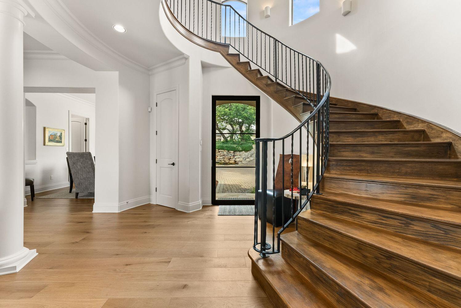 2300 Barton Creek Blvd # 8, Austin, TX 78735