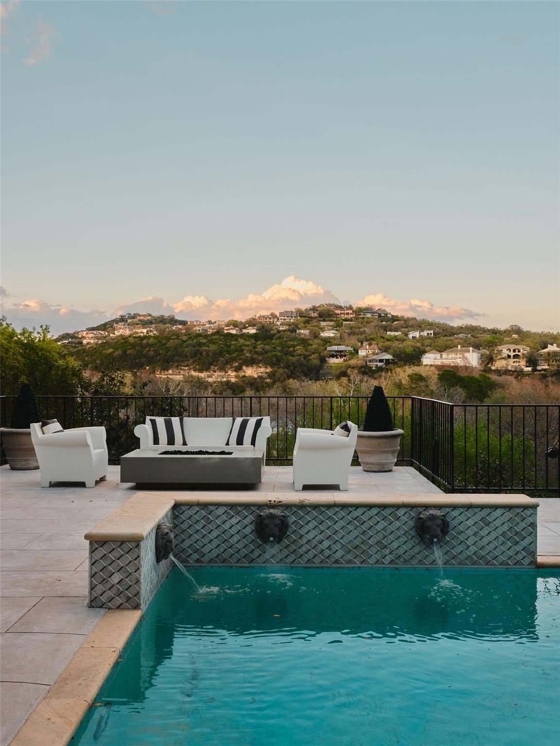 5304 Maryanna Dr, Austin, TX 78746