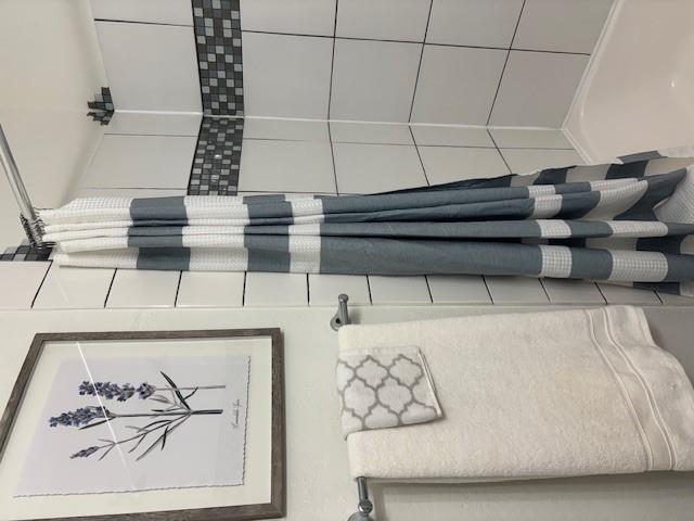 10616 Mellow Meadows Dr # 5B, Austin, TX 78750