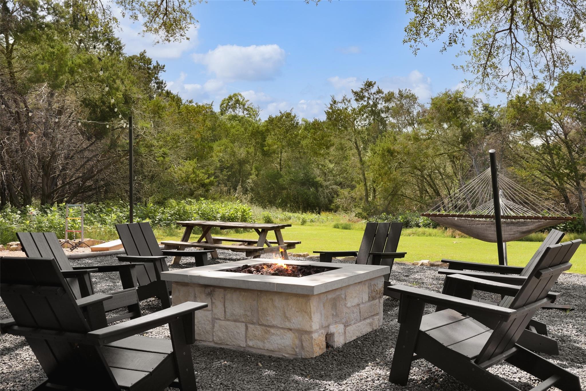 11505 Southwest Oaks, Austin, TX 78737