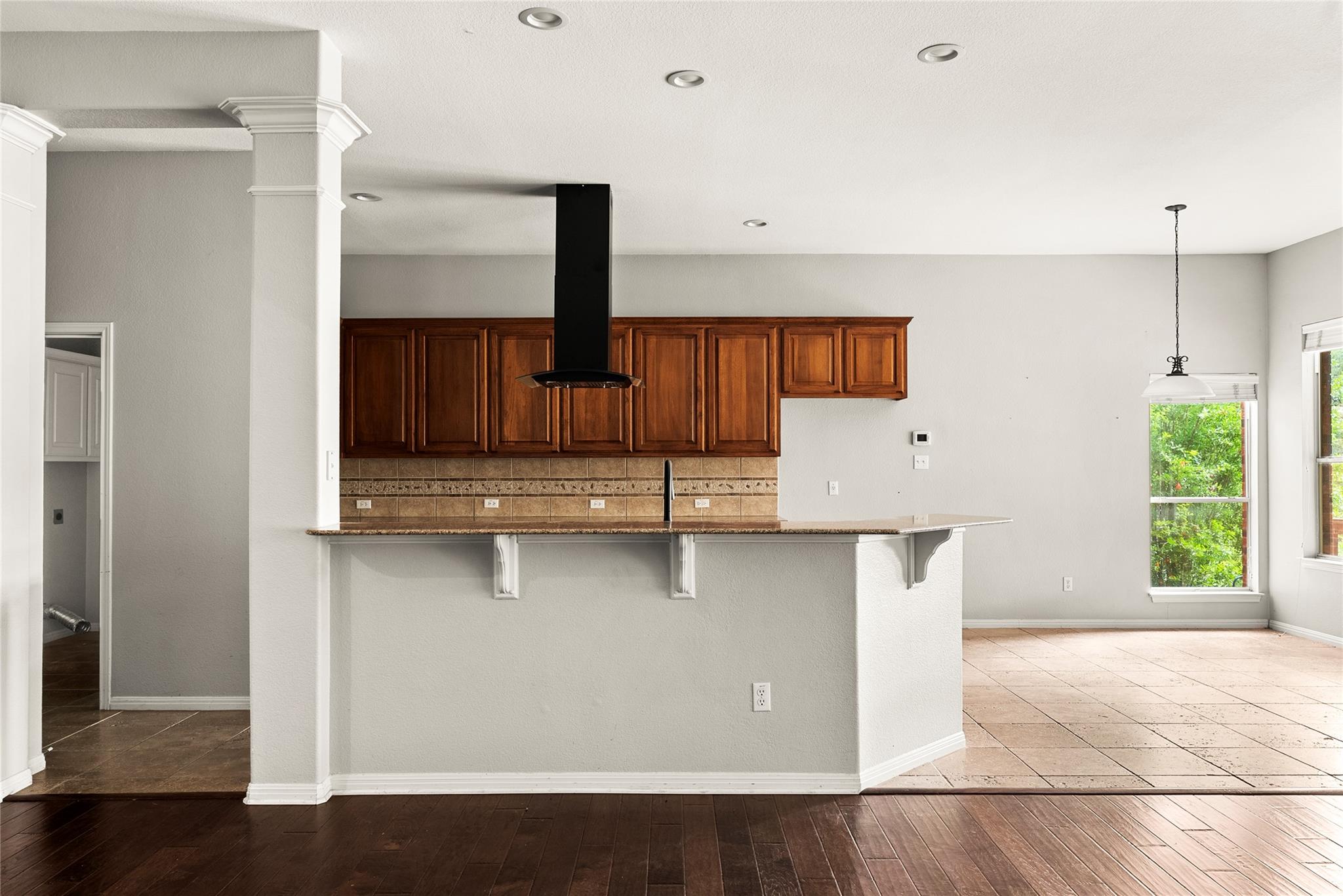 120 Juniper Trl, Elgin, TX 78621