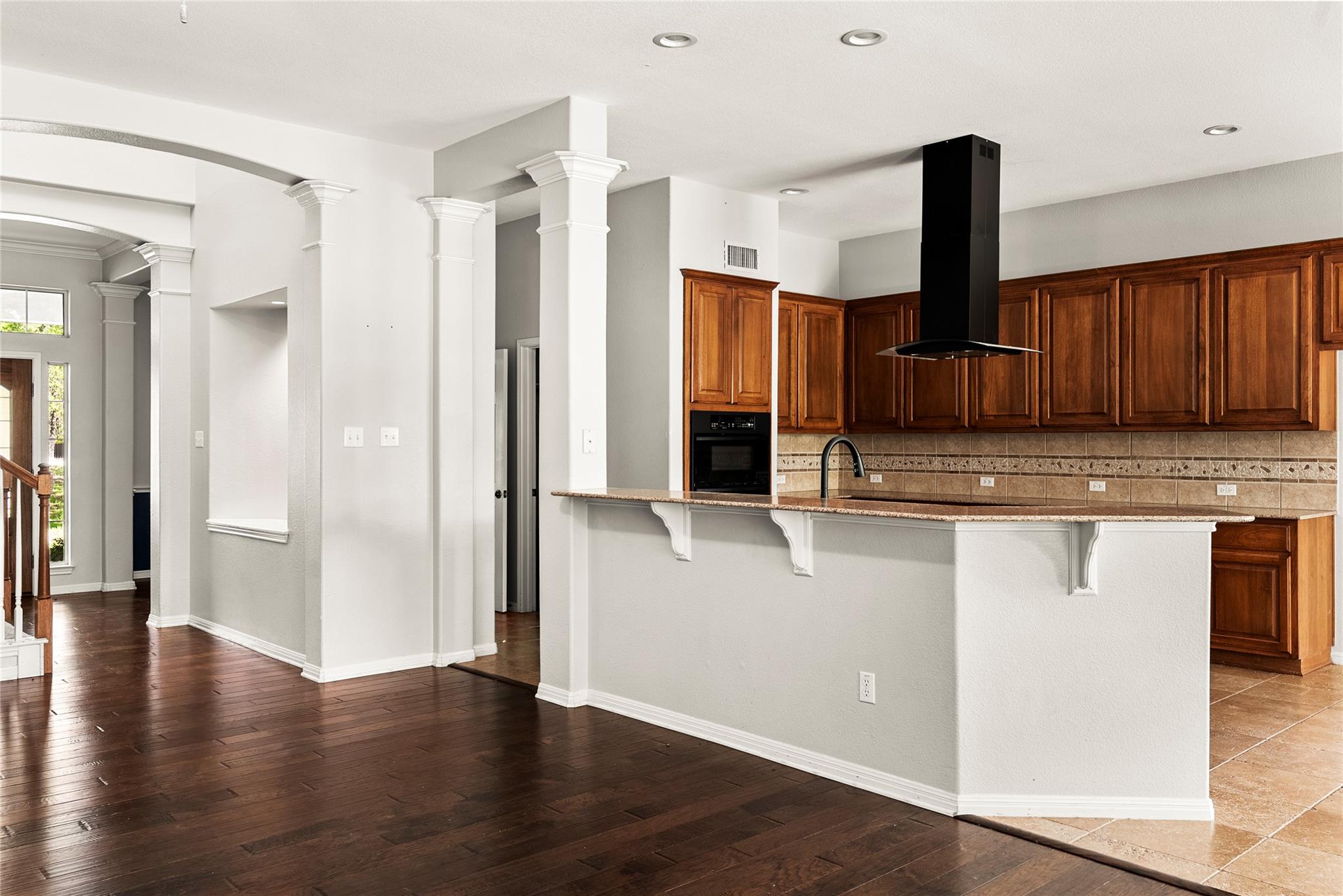 120 Juniper Trl, Elgin, TX 78621