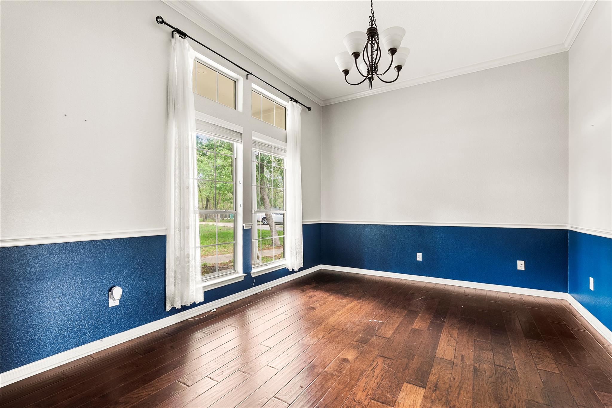 120 Juniper Trl, Elgin, TX 78621