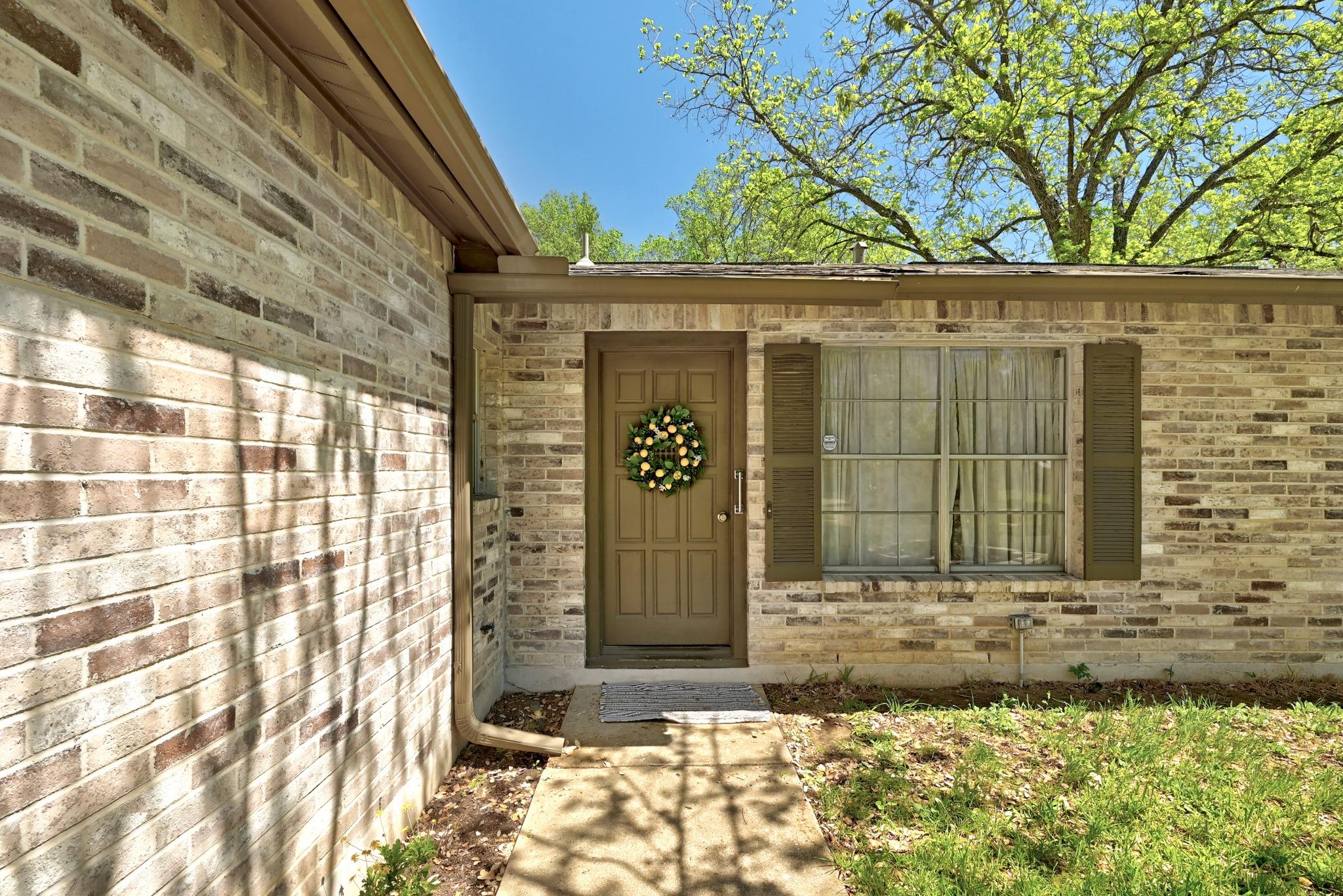 4619 Banister Ln, Austin, TX 78745