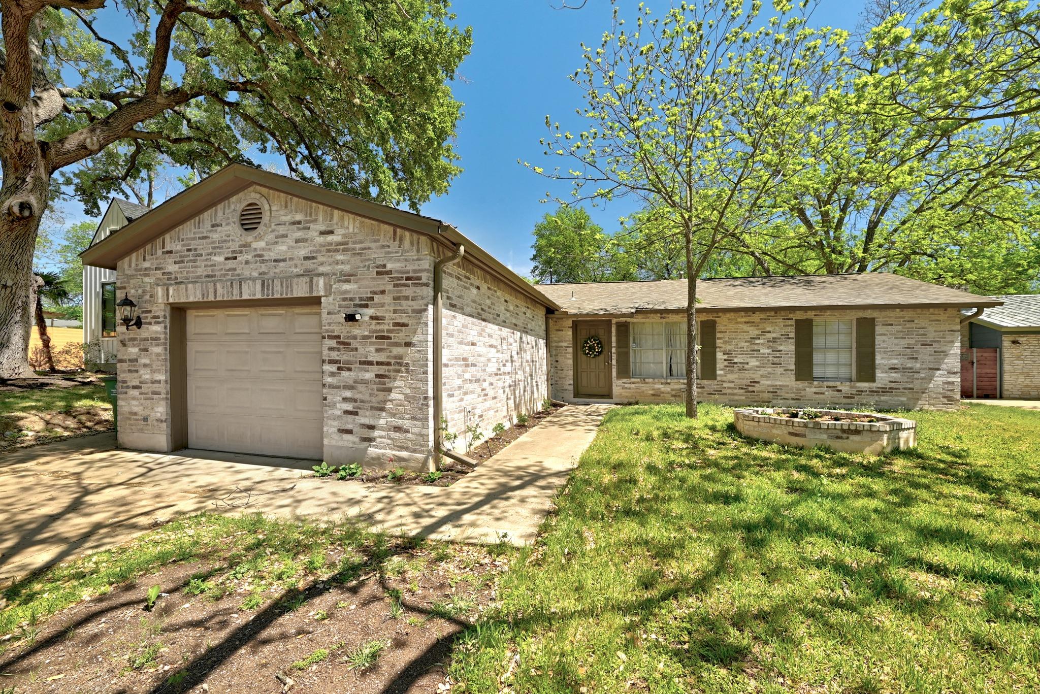 4619 Banister Ln, Austin, TX 78745