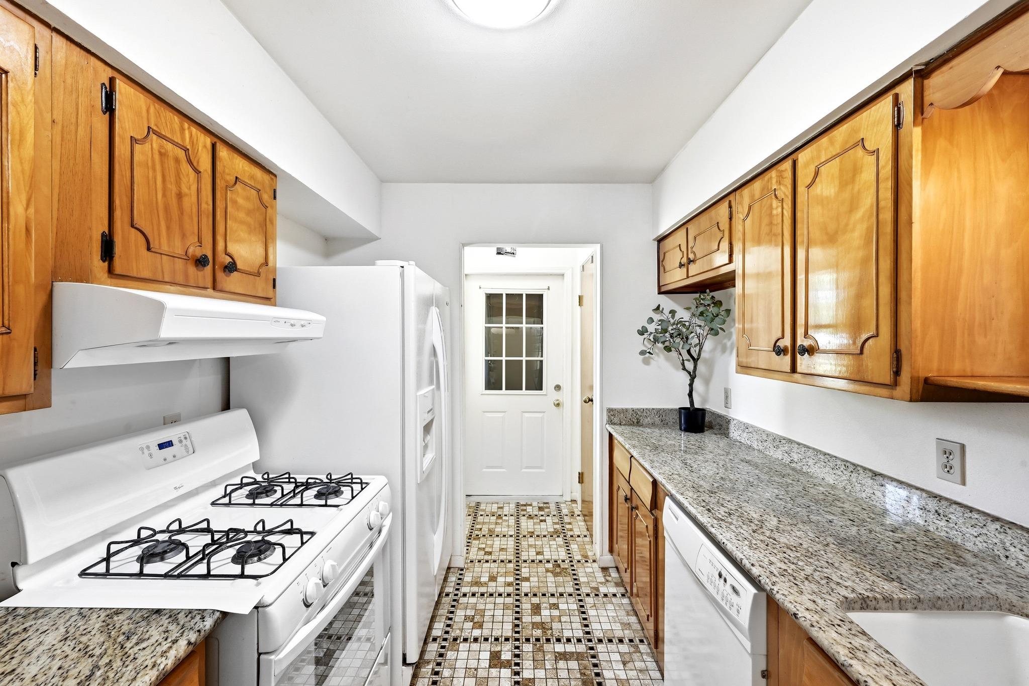 4619 Banister Ln, Austin, TX 78745