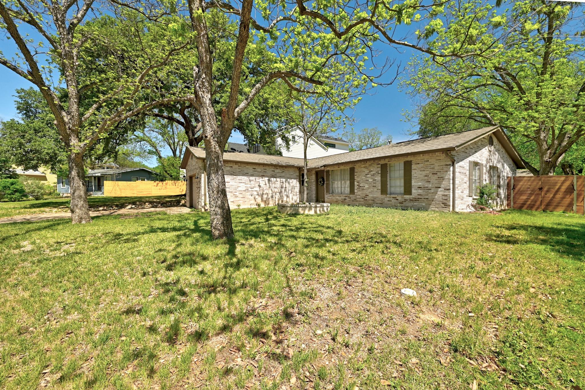 4619 Banister Ln, Austin, TX 78745