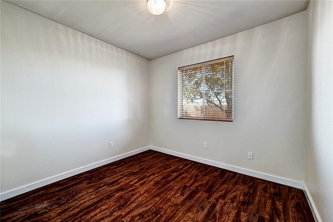 11724 Gemmer St, Del Valle, TX 78617