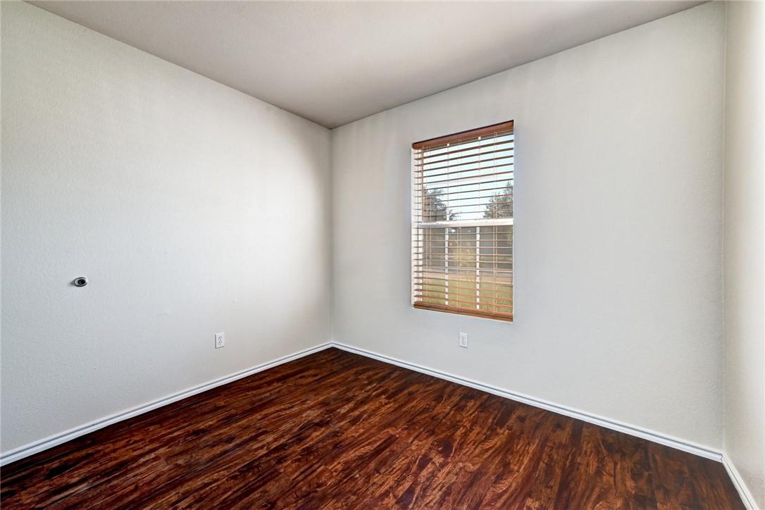 11724 Gemmer St, Del Valle, TX 78617