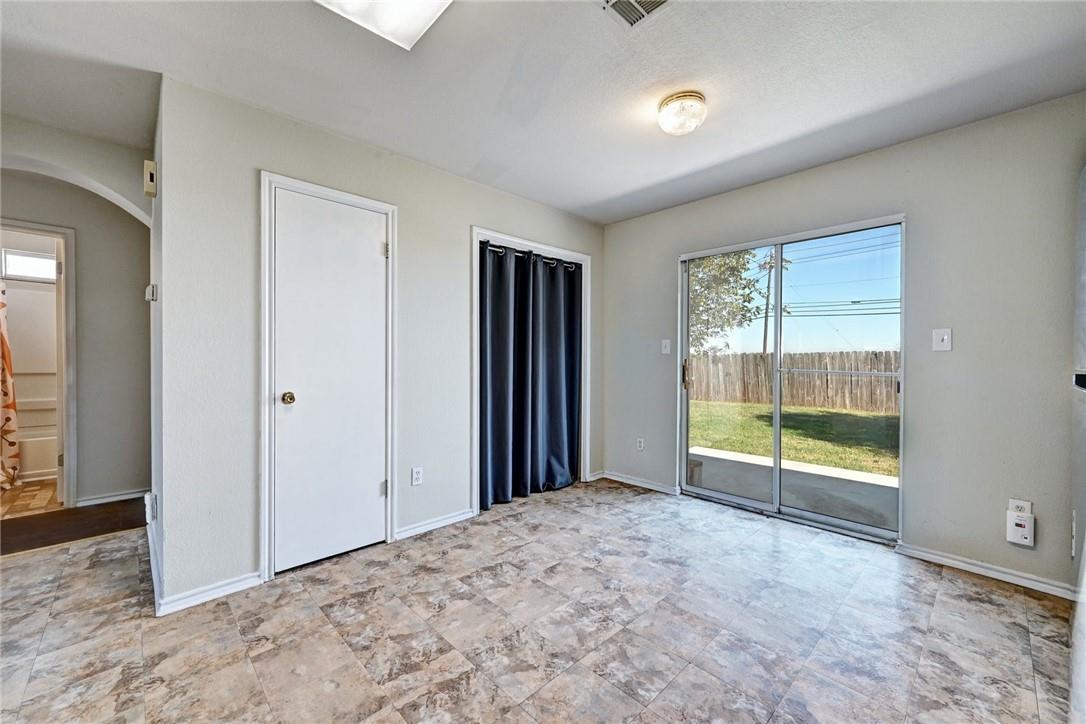 11724 Gemmer St, Del Valle, TX 78617