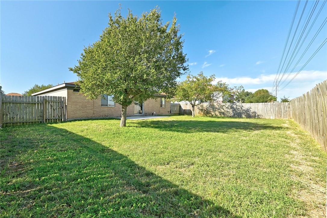 11724 Gemmer St, Del Valle, TX 78617