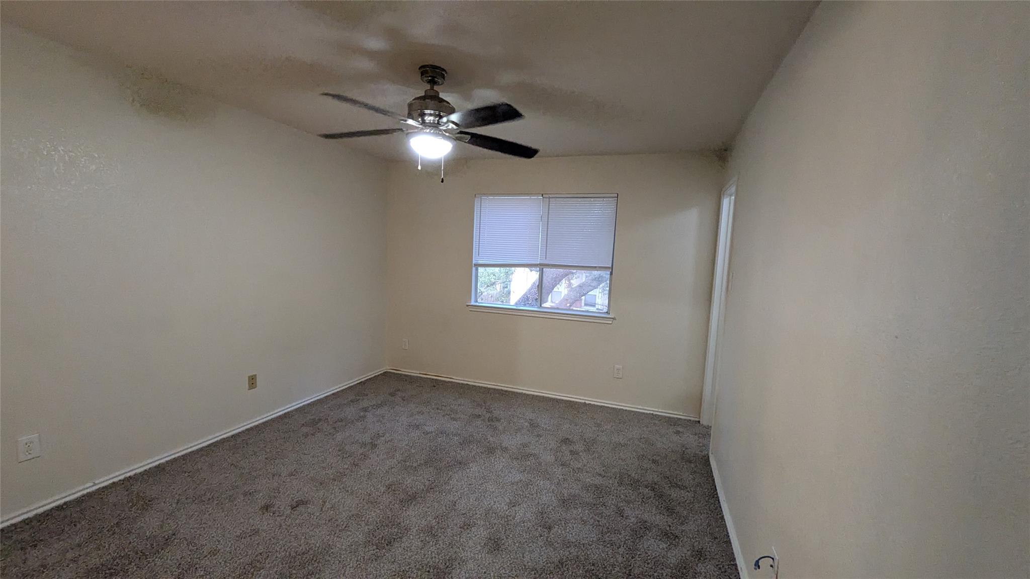 819/821 Sagewood Trl, San Marcos, TX 78666