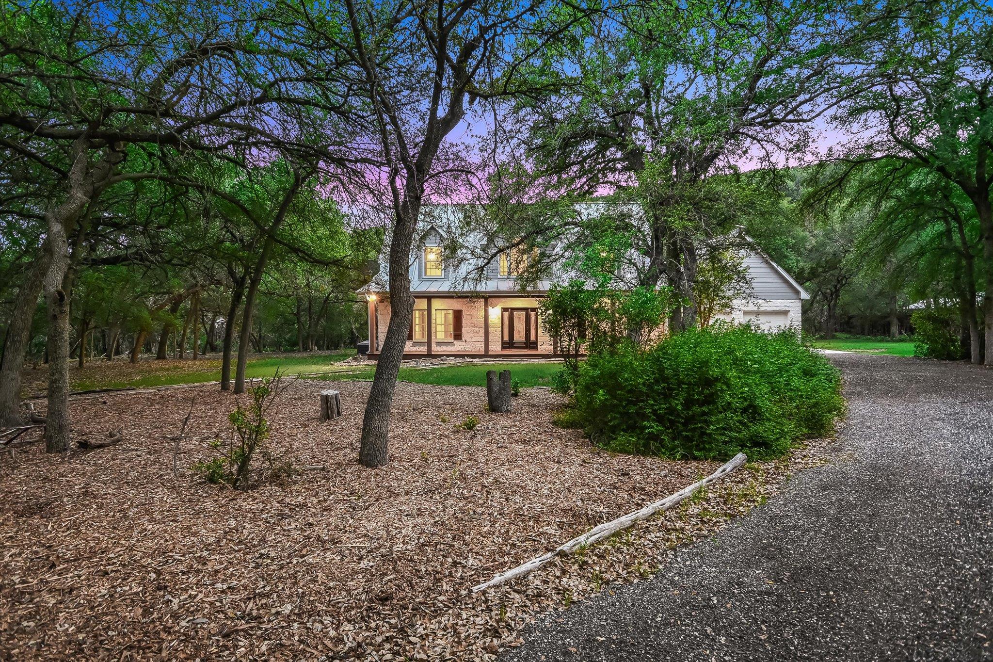 131 HIDDEN Crk, Wimberley, TX 78676