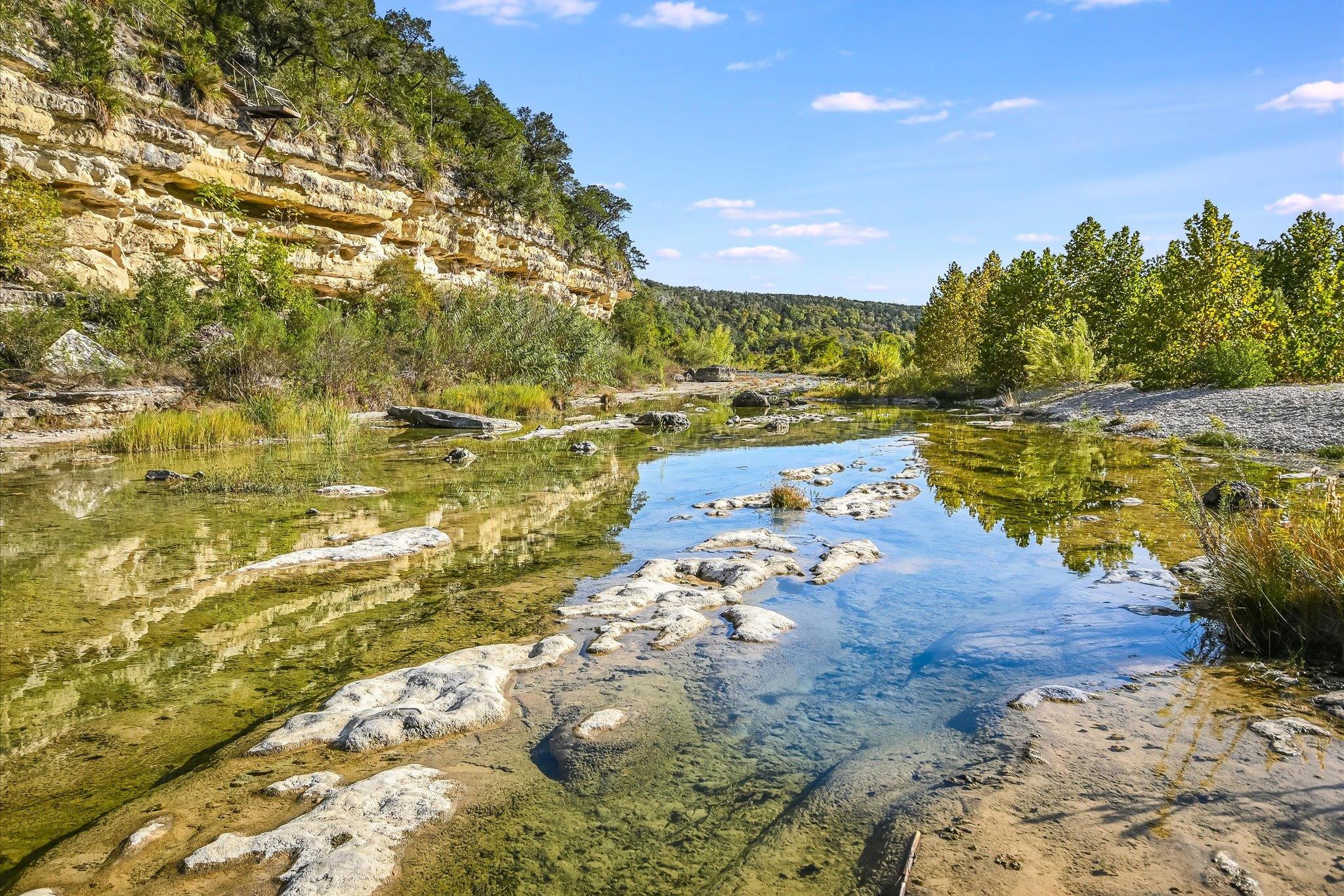 131 HIDDEN Crk, Wimberley, TX 78676