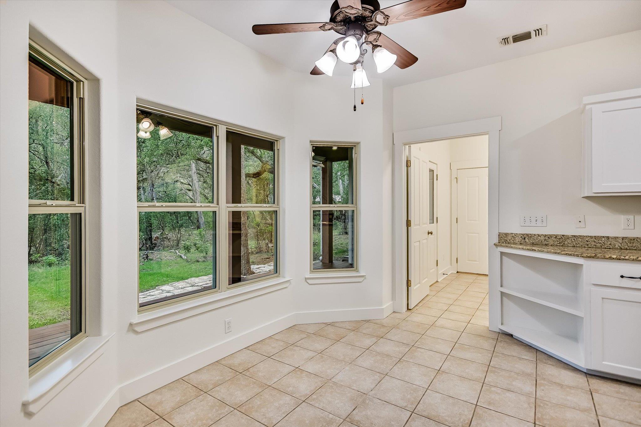 131 HIDDEN Crk, Wimberley, TX 78676