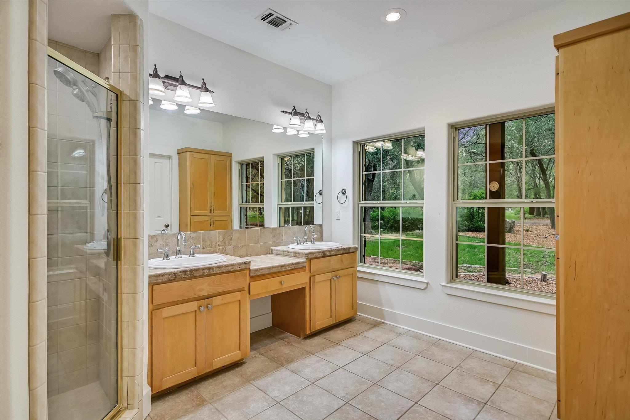 131 HIDDEN Crk, Wimberley, TX 78676