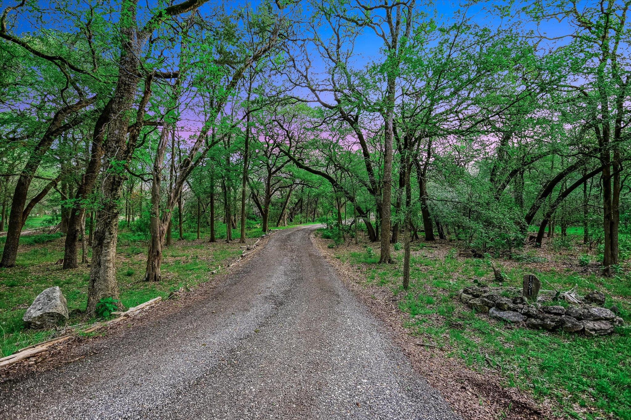 131 HIDDEN Crk, Wimberley, TX 78676