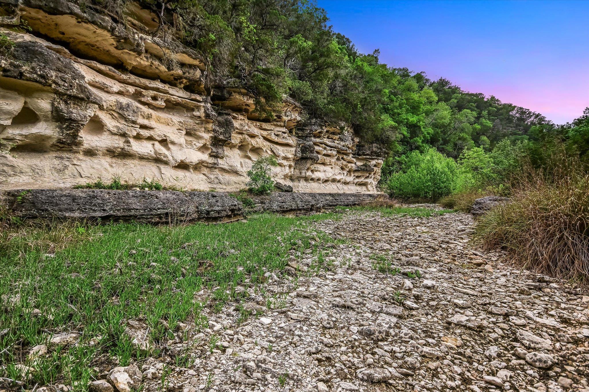 131 HIDDEN Crk, Wimberley, TX 78676