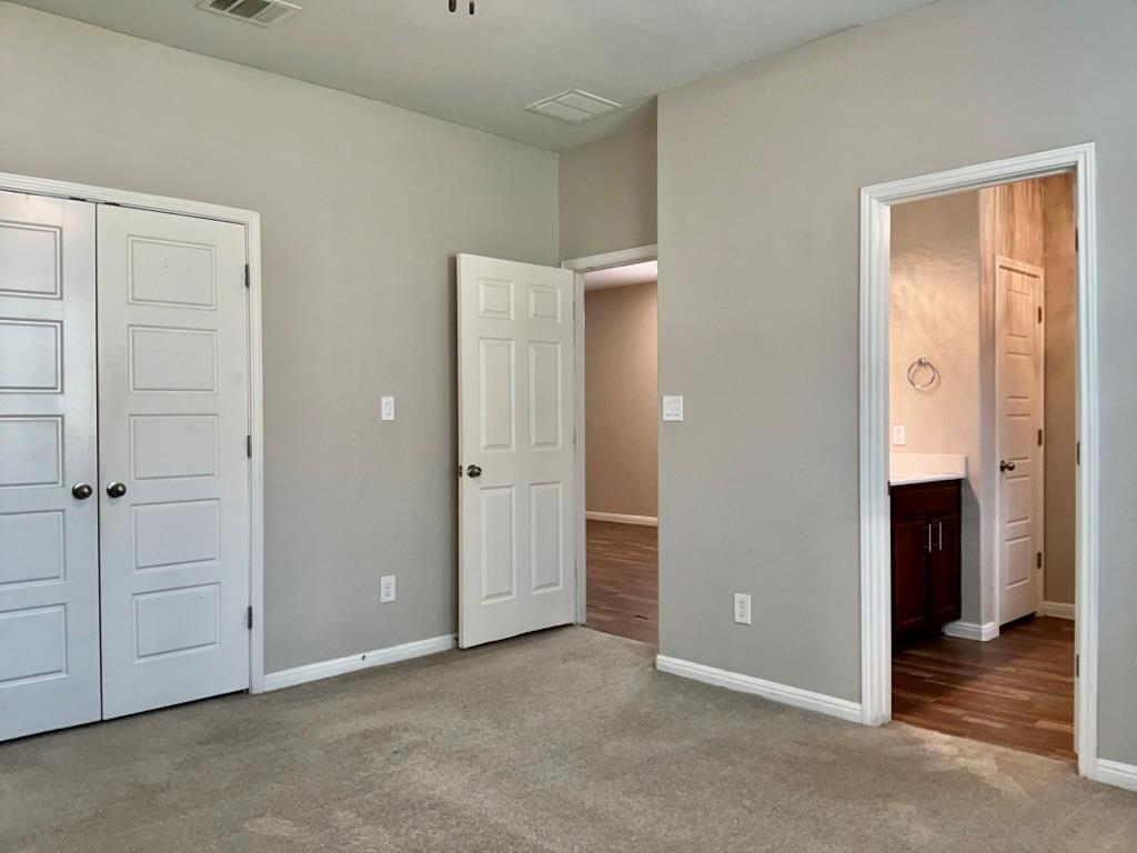 128 Earl Keen St, Leander, TX 78641