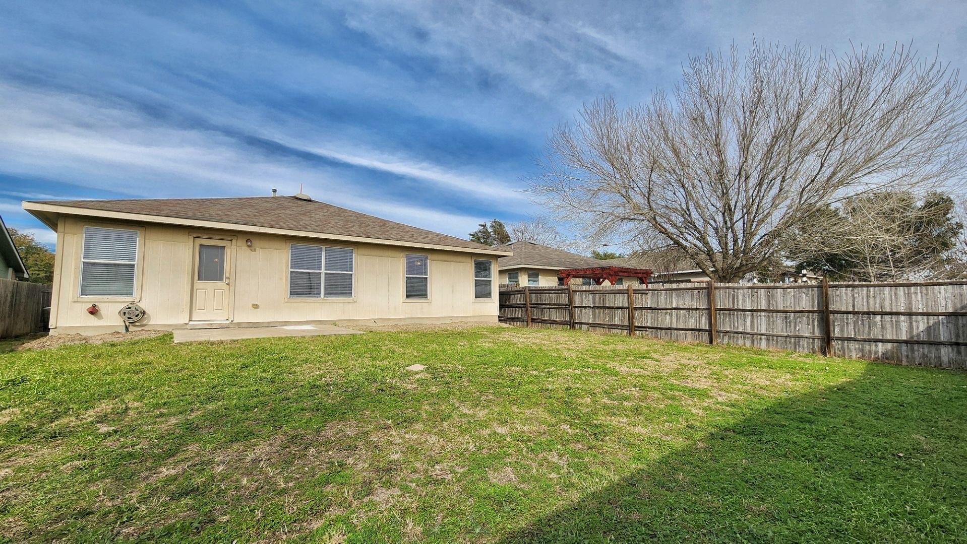 202 Brandons Way, Buda, TX 78610