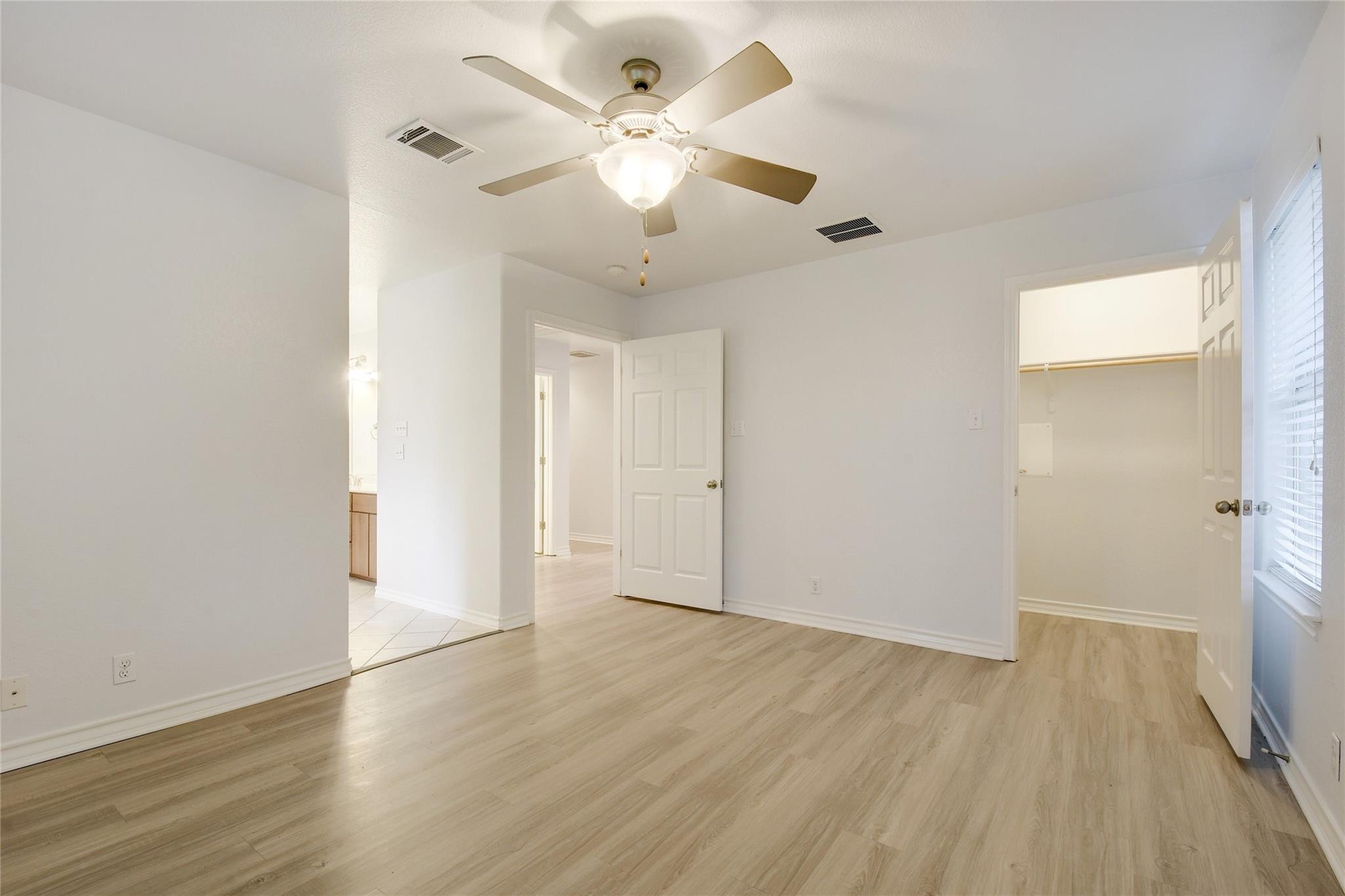 2933 E Martin Luther King Jr Blvd # B, Austin, TX 78702