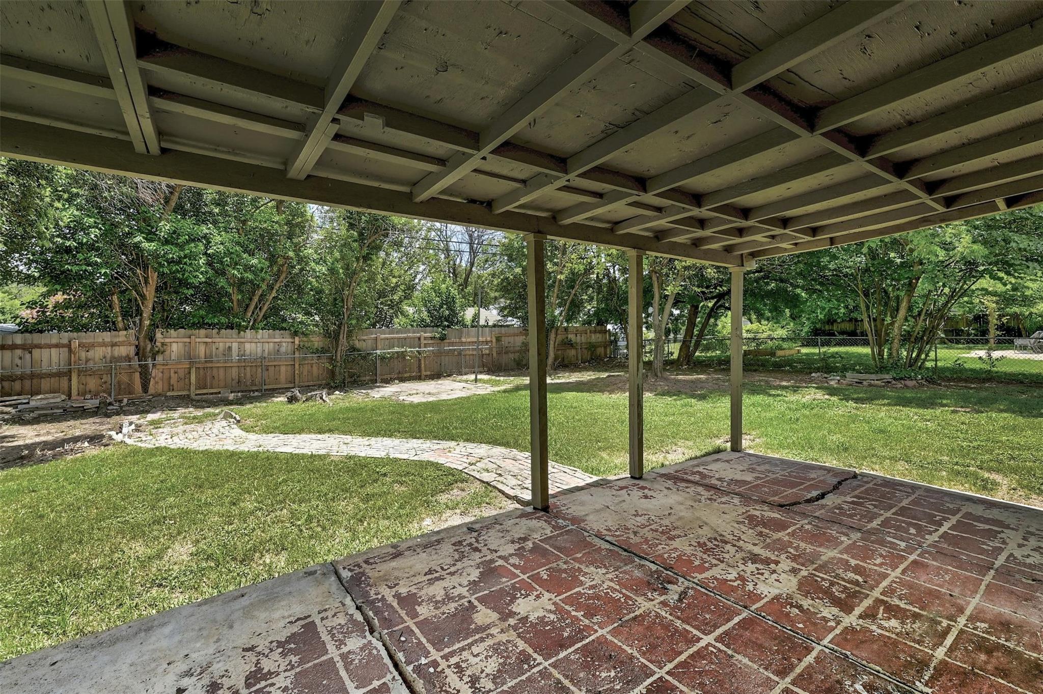 8527 Maine Dr, Austin, TX 78758