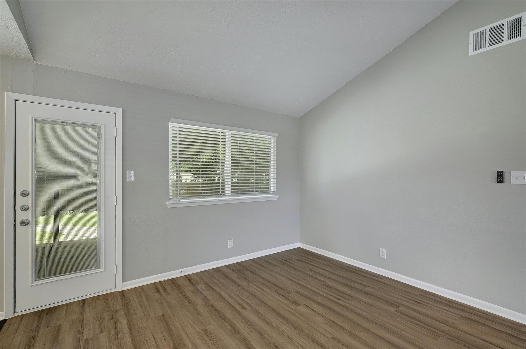 8527 Maine Dr, Austin, TX 78758