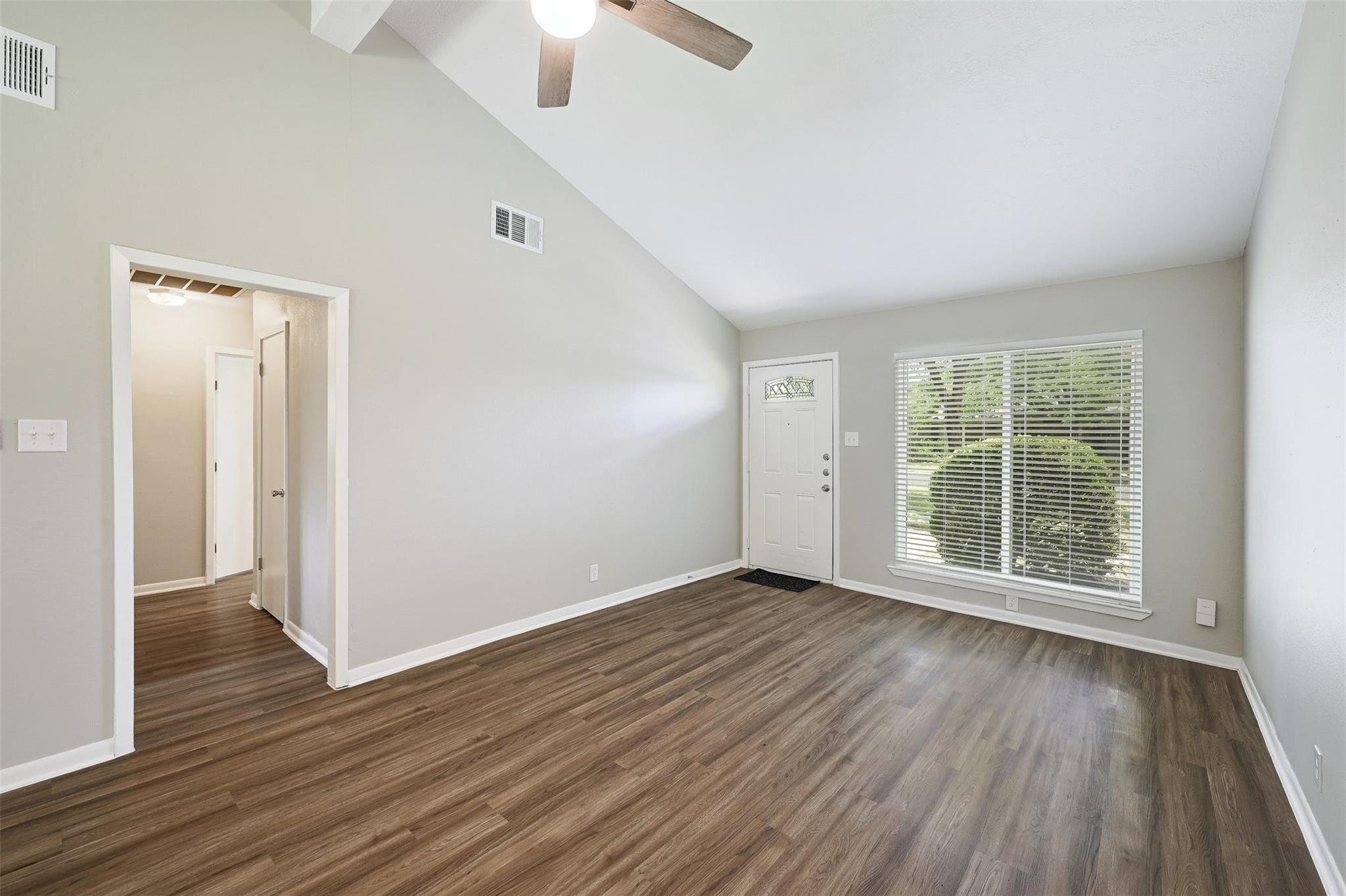 8527 Maine Dr, Austin, TX 78758