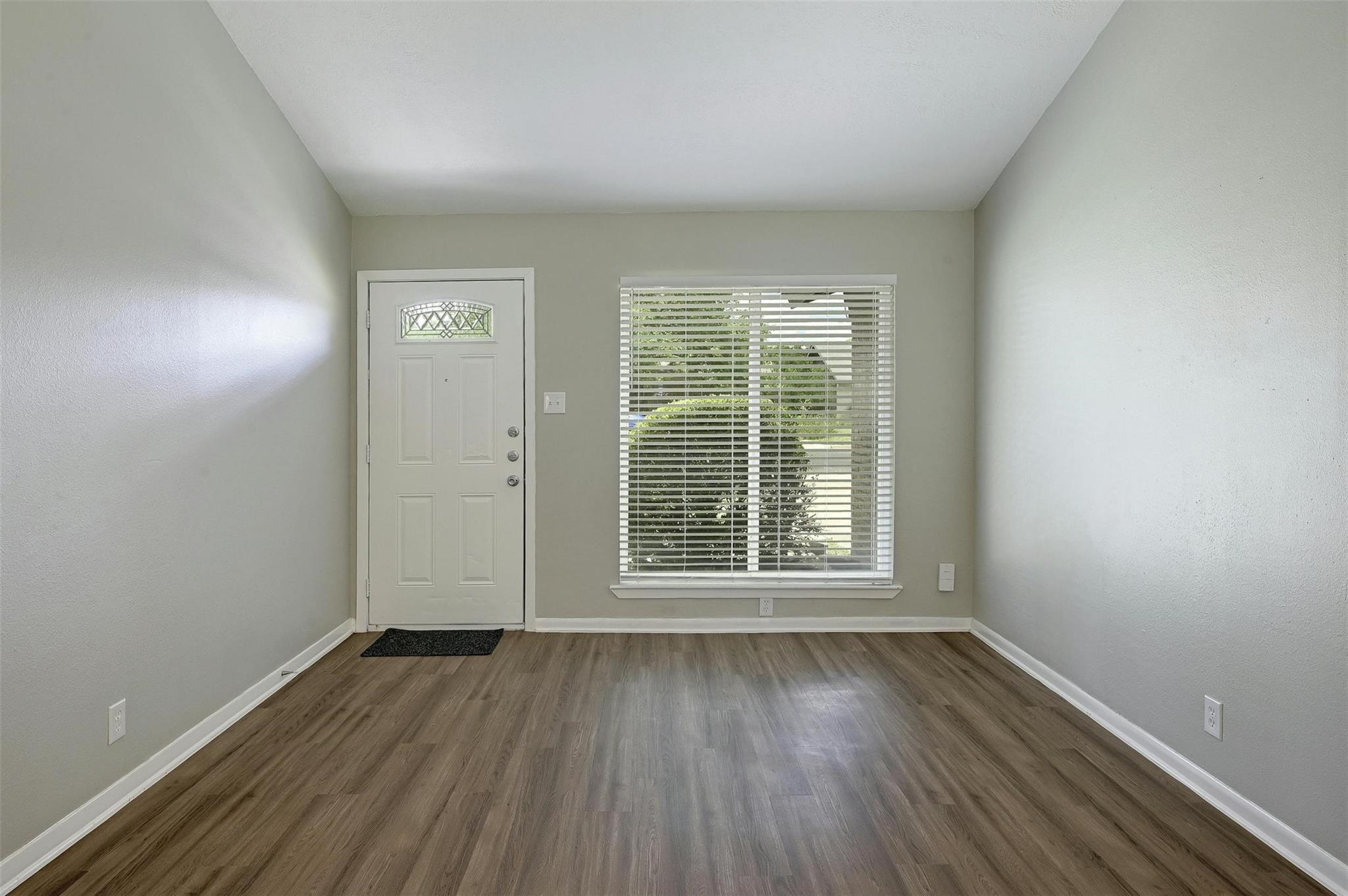 8527 Maine Dr, Austin, TX 78758